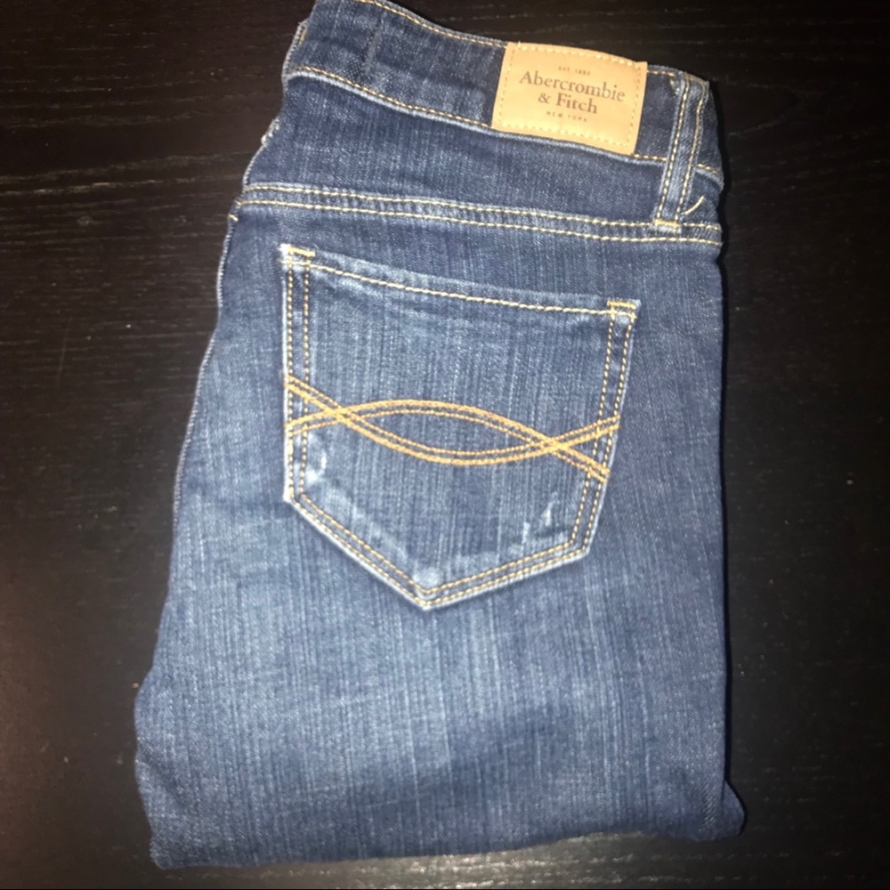 A&F Skinny Jeans 00R